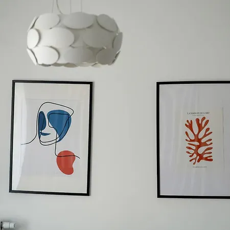 With Parking In Wilda Near Mtp By Renters شقة