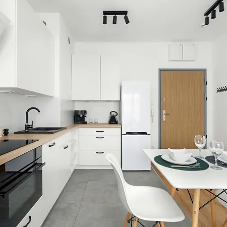 With Parking In Wilda Near Mtp By Renters