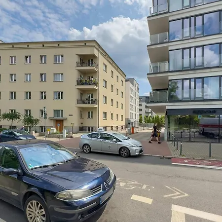 With Parking In Wilda Near Mtp By Renters Apartment Poznan