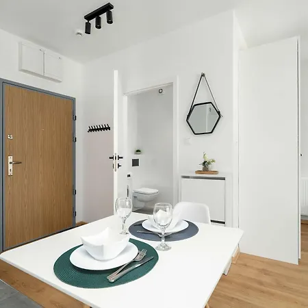 With Parking In Wilda Near Mtp By Renters *