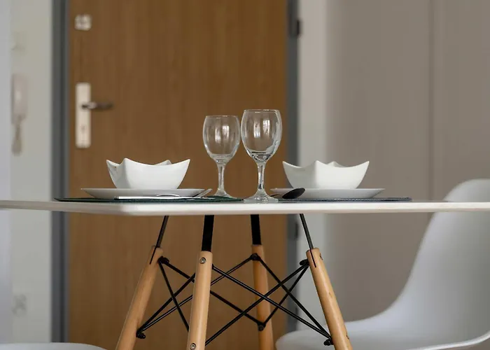 With Parking In Wilda Near Mtp By Renters